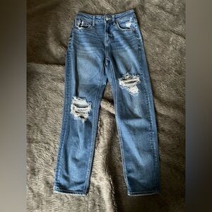 Women’s American Eagle Straight Mom Jeans ( 0 )